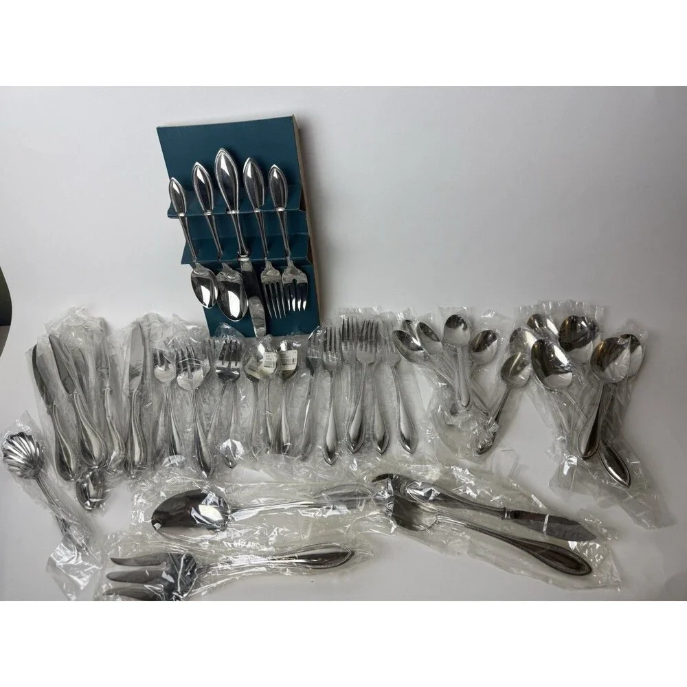 Vintage Oneida 18/8 Stainless USA 42 Piece Service for 8 AMERICAN HARMONY/ARBOR